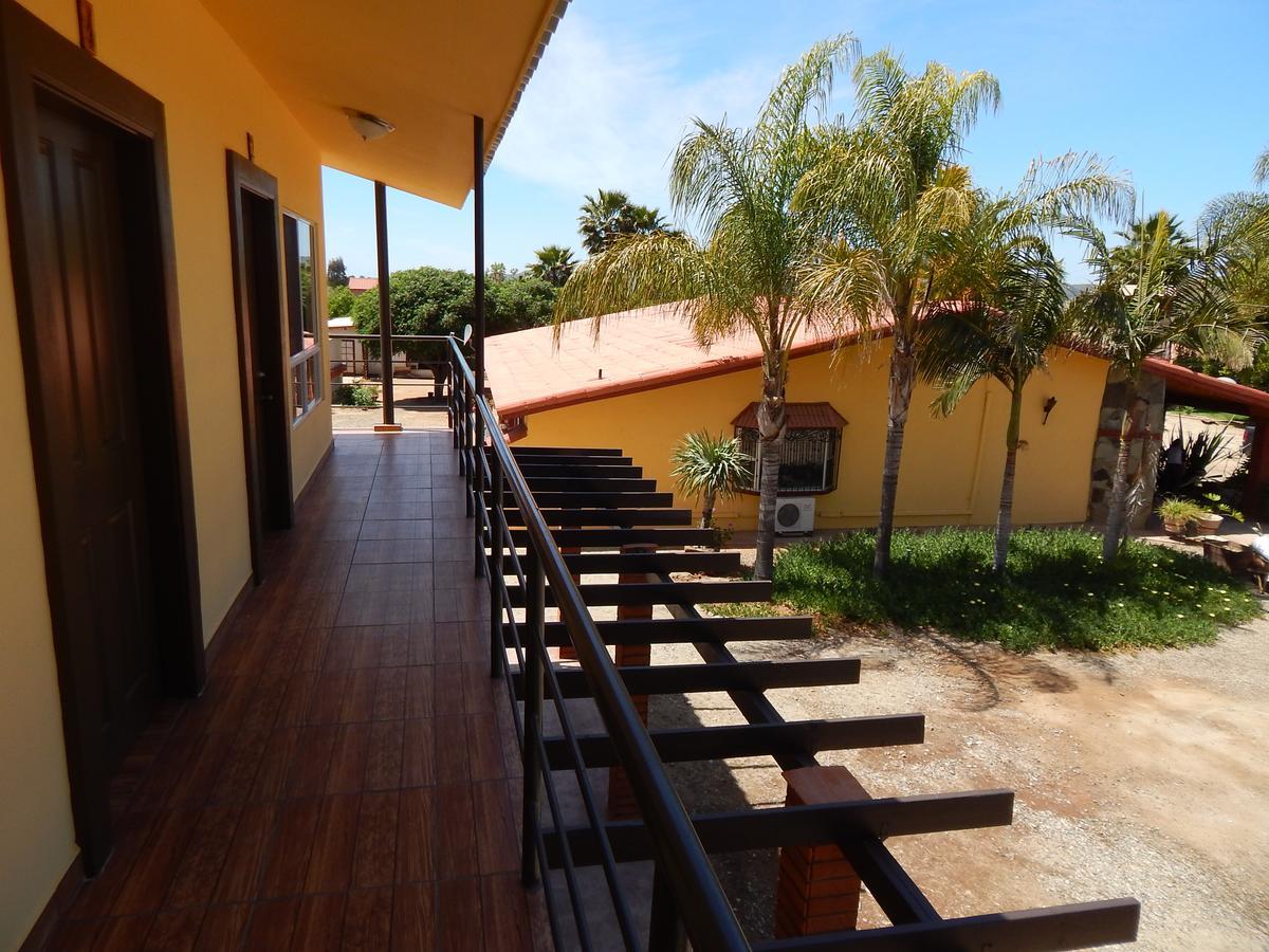 Rancho El Campanario En La Ruta Del Vino Hostel Вале де Гуадалупе Екстериор снимка