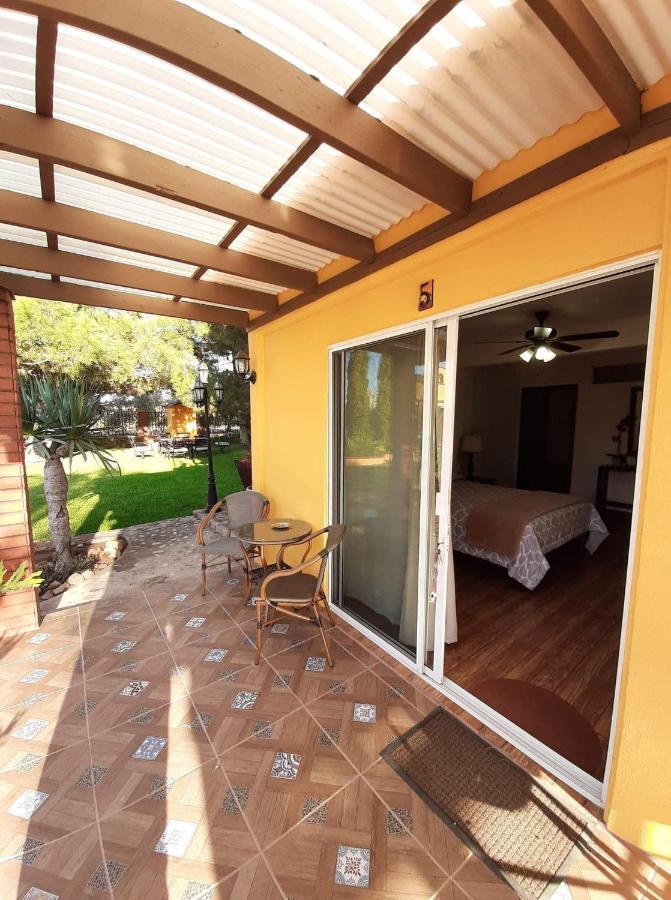 Rancho El Campanario En La Ruta Del Vino Hostel Вале де Гуадалупе Екстериор снимка