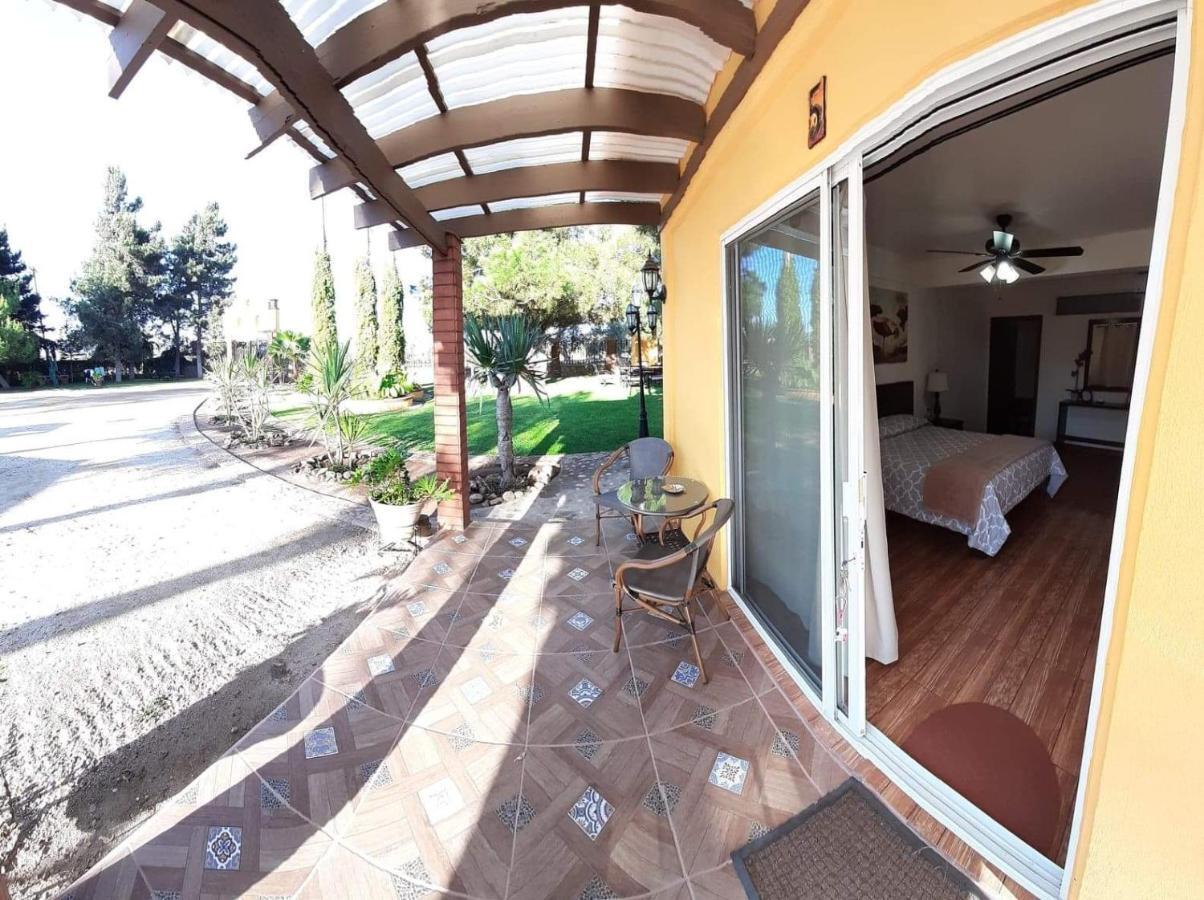 Rancho El Campanario En La Ruta Del Vino Hostel Вале де Гуадалупе Екстериор снимка